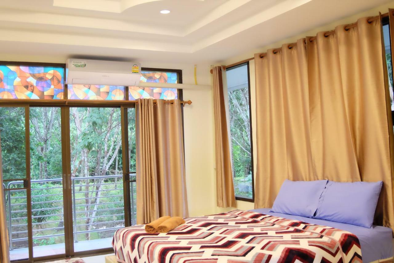 Tararin Hindad Hot Spring Resort Thong Pha Phum Esterno foto